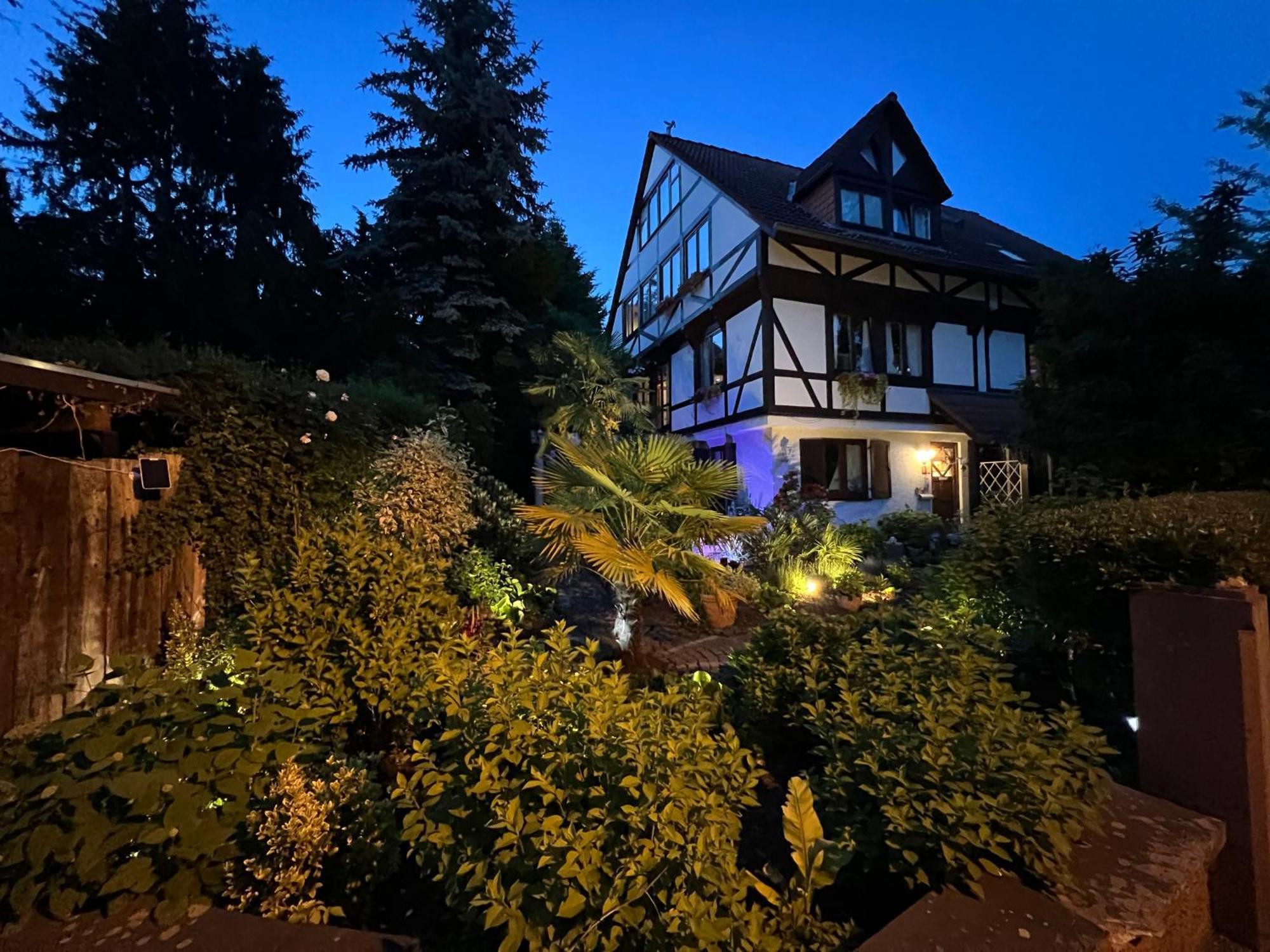 Einliegerwohnung In Einer Muehle Vor Den Toren Frankfurts, Ideal Fuer Messegaeste Oder Stop Over Dreieich Eksteriør bilde